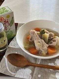 スキレットで作る「鶏手羽元の甘辛すっぱ煮」と、出汁香る「和風ウインナーポトフ」夫婦そろって泣き笑い２