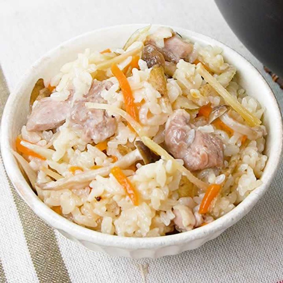 送料無料 ご飯釜 炊飯土鍋IH対応 黒釉メタル 二重蓋 2合炊き 木製しゃもじ付き≪13時までのご注文即日発送 休業日を除く ≫あすつく土鍋ご飯 炊飯 ごはん 二合 おいしい ごはん鍋 萬古焼