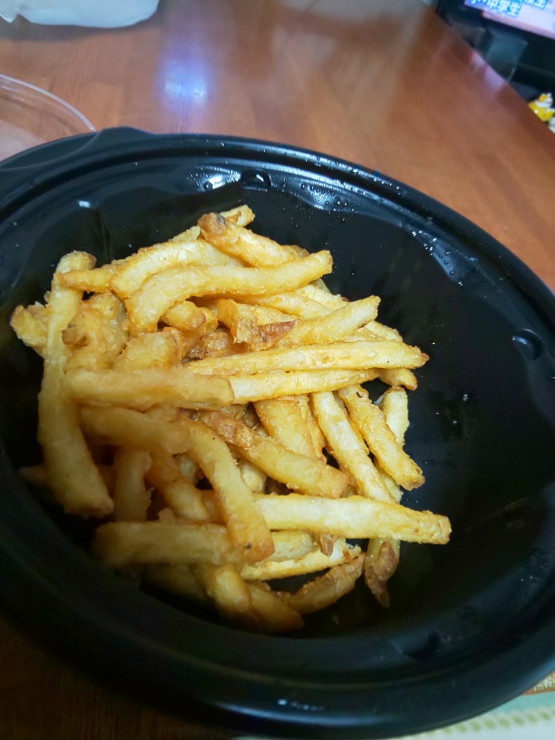 2020 くら寿司「お子様セット 鬼滅の刃 ビッくらポン付 」をお持ち帰り。食べて画像撮りました