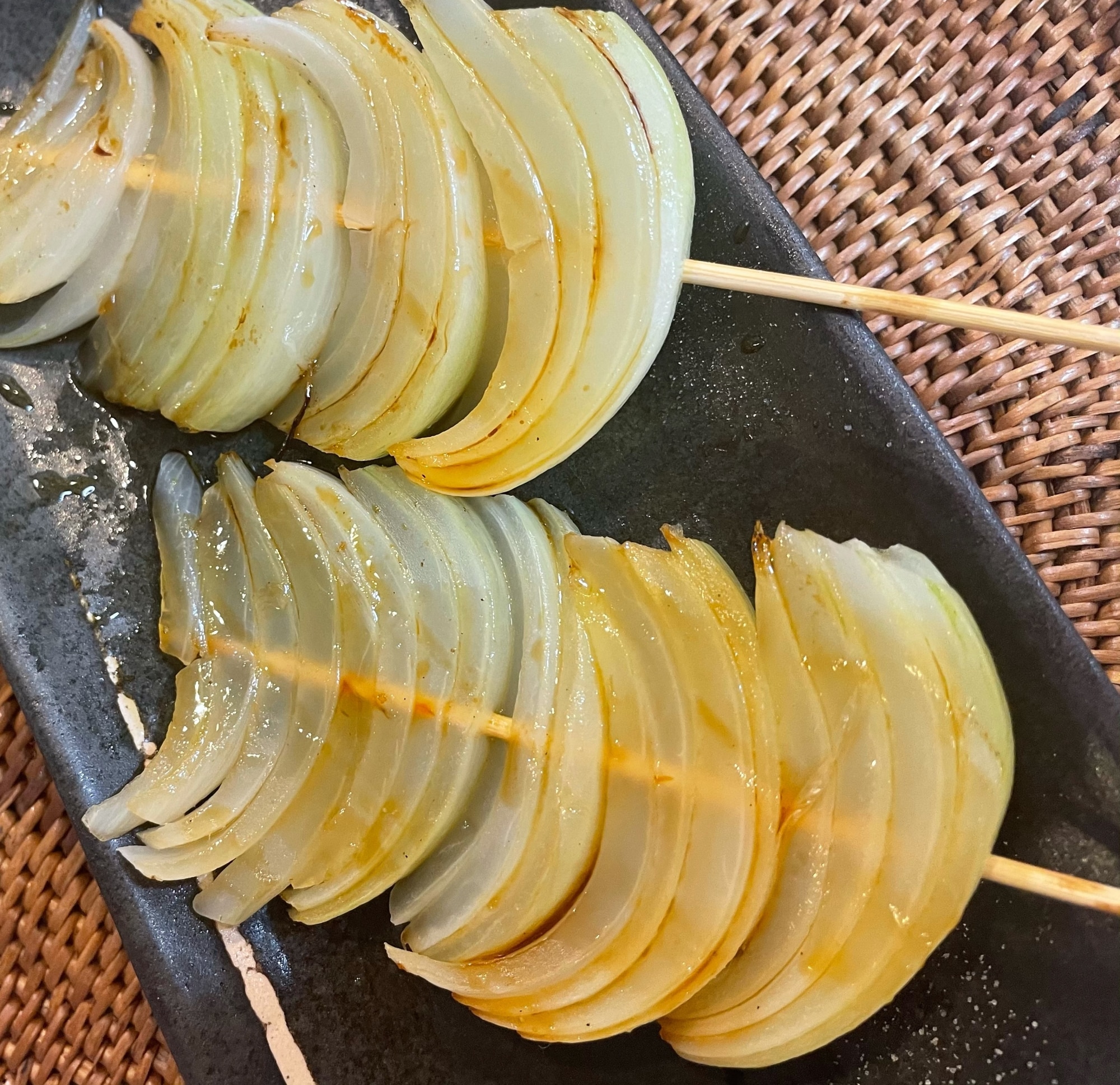 玉ねぎのくし切りは煮物に最適！トマト・じゃがいも・レモンも！暮らしニスタ