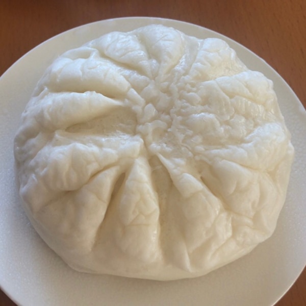 2022年秋冬に注目！コンビニ各社の肉まんとスーパーで買える冷凍肉まん・豚まんのご紹介│&table powered by 大阪王将