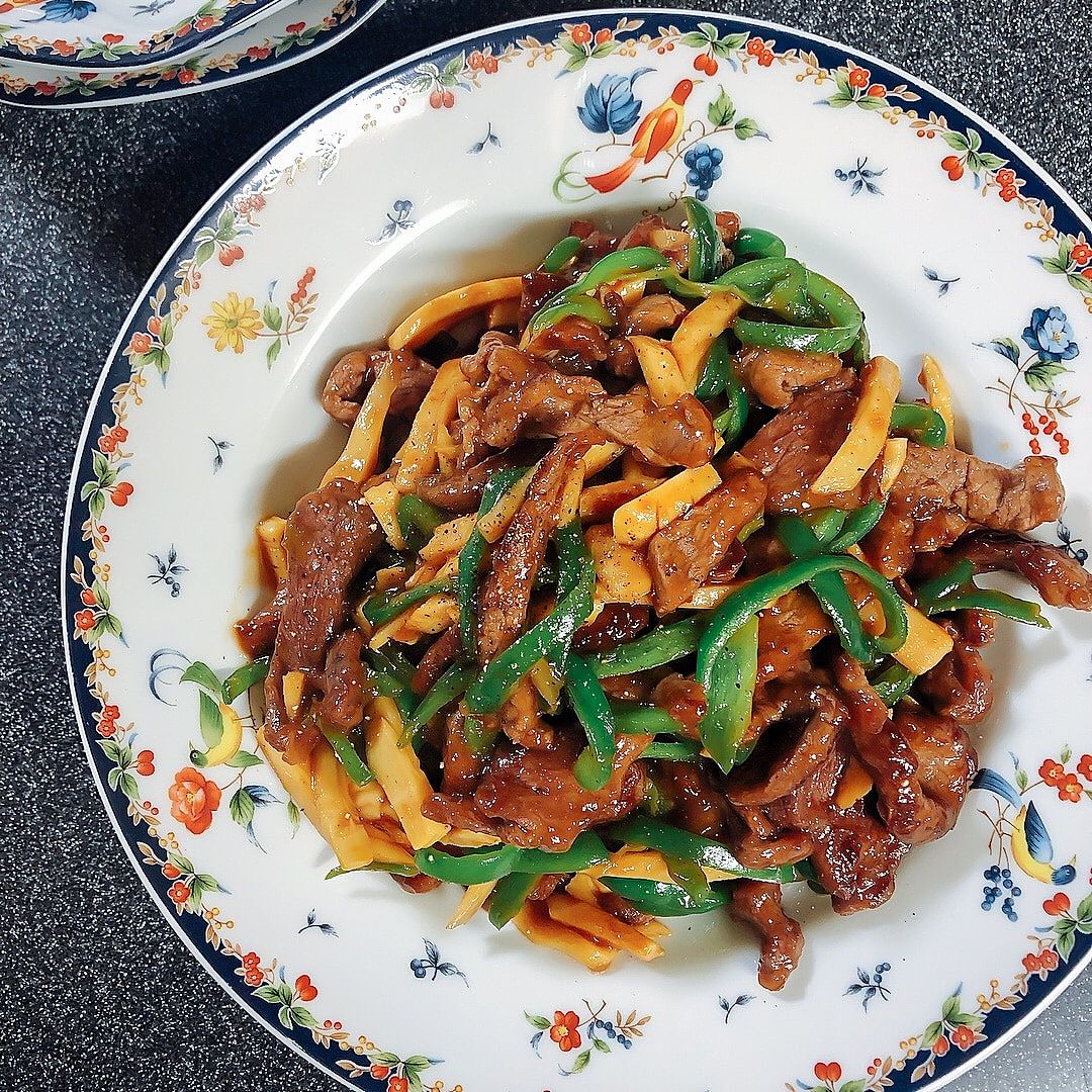 基本からアレンジまで！思わずつくりたくなる「チンジャオロース 牛肉 簡単」のレシピ集クックパッド