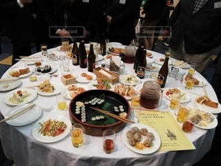 高級レストラン 画像 - Freepikで無料ダウンロード