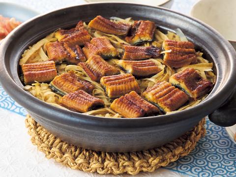 ウナギのタレで 豚バラ炊き込みご飯