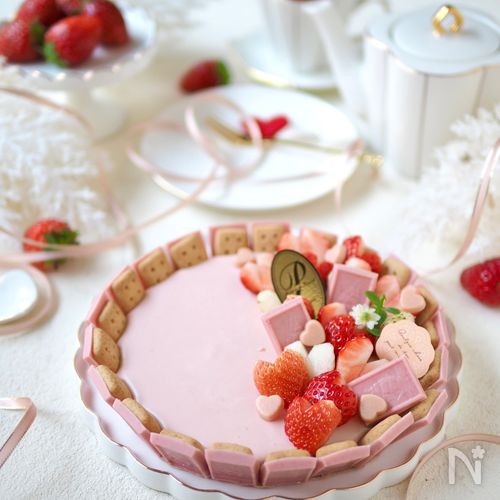 甘くてすっぱい大人のおもてなし 「いちごチョコ」の手作りレシピおいしい一杯と 気軽なおやつのレシピ