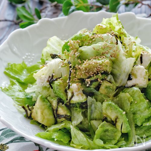 アボカドの塩昆布チーズ