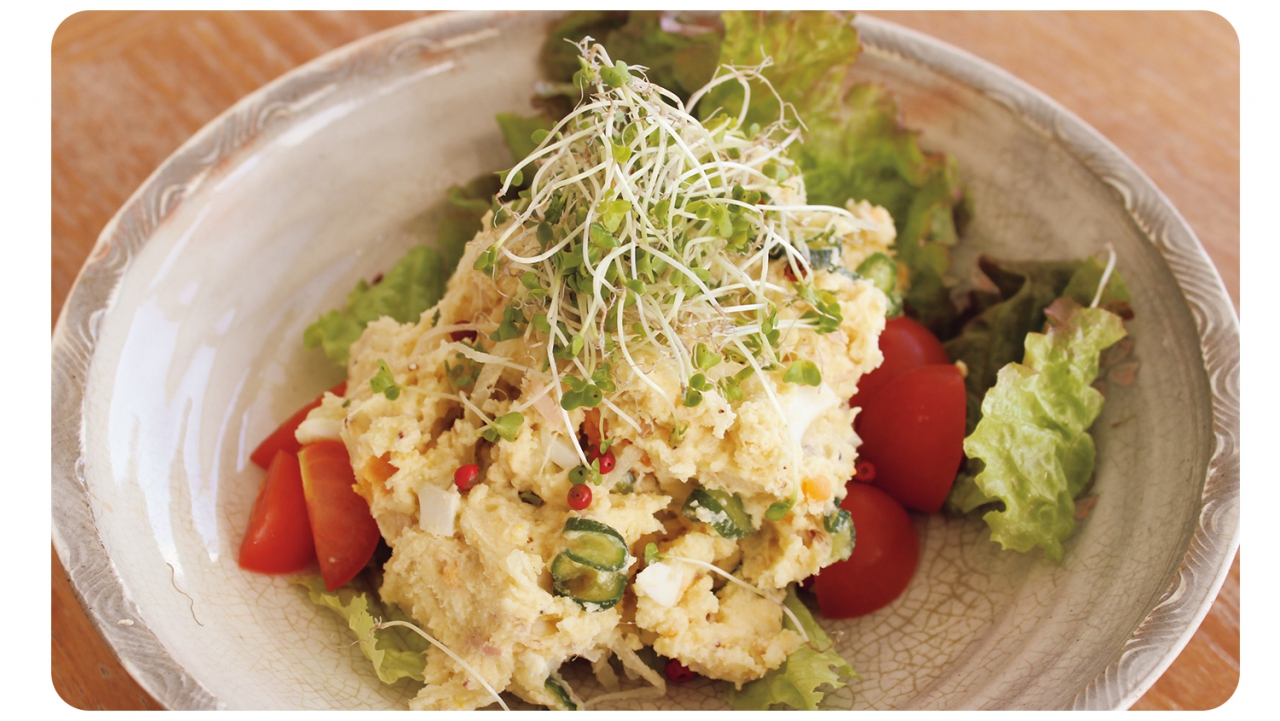 じゃがいものパリパリ乗せサラダ