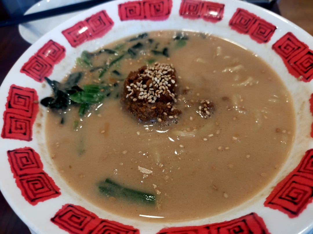 バーミヤンの半額クーポン 油淋鶏・本格焼餃子・ハイボールがすべて半額！のみすけは、お腹いっぱいてんこ盛り－－´༎ຶོρ༎ຶོ`