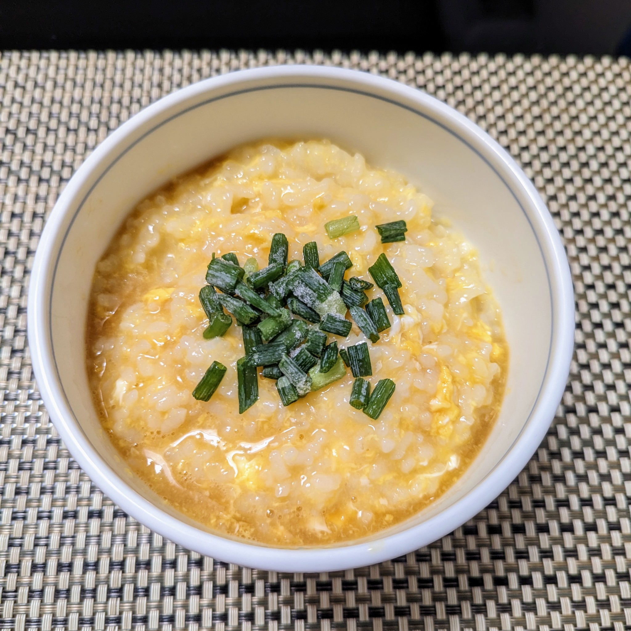 優しい甘さ♪ 白みそ卵粥