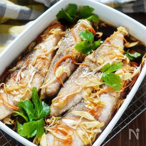 お惣菜屋さん風。ごはんが進む♪白身魚の南蛮漬け