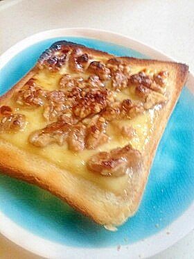 ナッツ＆ハニー♥ チーズトースト by chikappeクックパッド簡単おいしいみんなのレシピが392万品