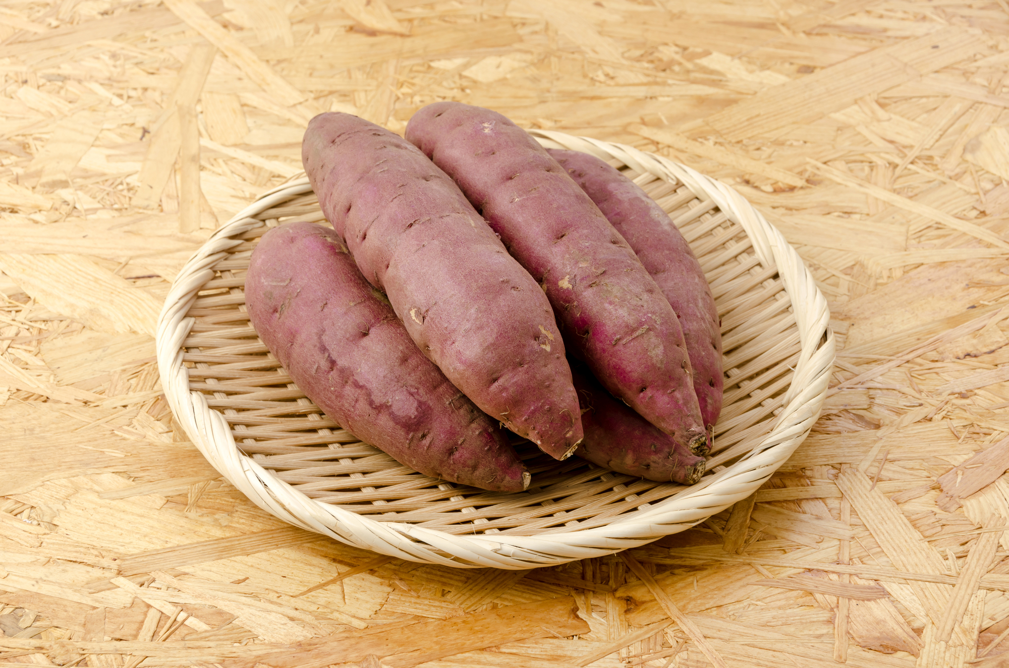 さつまいもを塩水に漬けると焼き芋は甘くなる！塩水の濃度、時間や理由を解説！五島商店 佐藤の芋屋