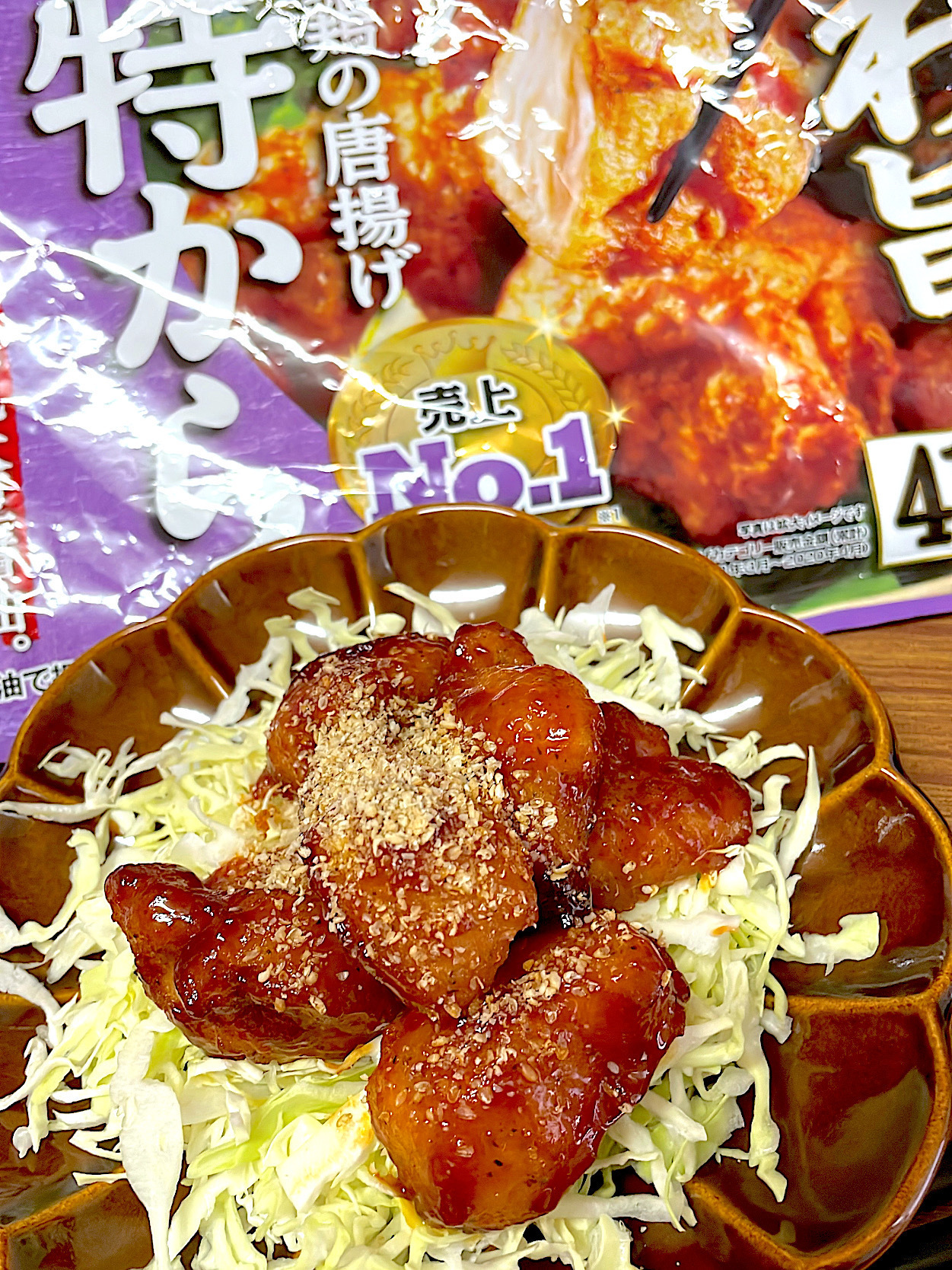 たれづけ唐揚は、タルタルソースをかけると美味しいチキン南蛮になります。これも「特から」FrozenFoodPress