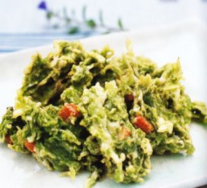 🌱アーサーの天ぷら🌱 みなさん磯部揚げ好きですか？ アーサー＝あおさです。 沖縄料理フェアよりアーサーの天ぷら なんてったって香りがいいんよ🥴アーサーの天ぷら下駄沖縄料理