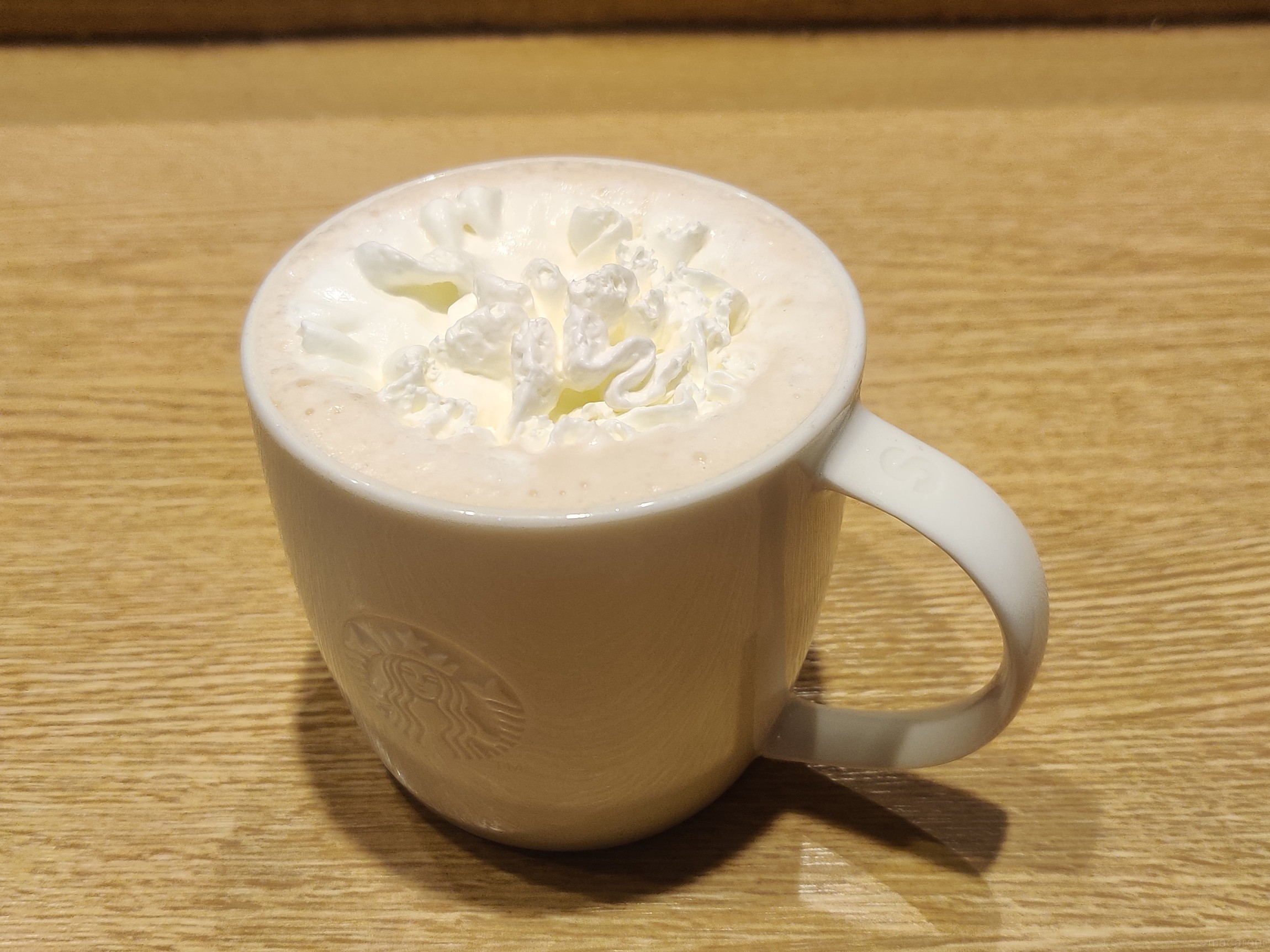 スタバカスタム ホワイトモカ アイス・ホット 甘さ調整で美味しく!とりとりグルメ