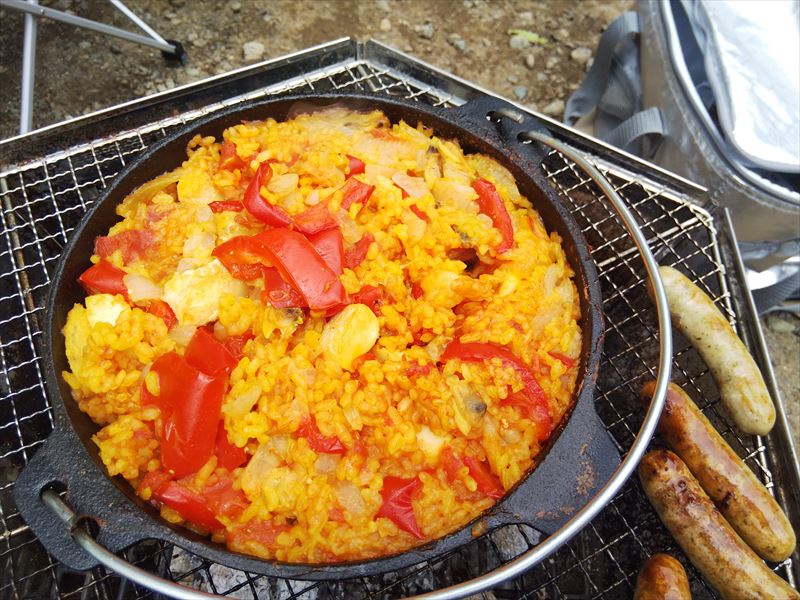ダッチオーブンレシピ「パエリア」The Burn - Fm yokohama 84.7