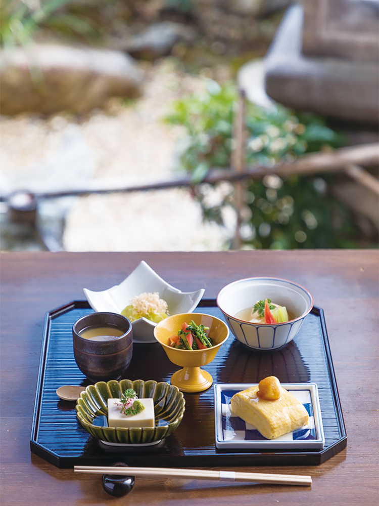 京都 和食モーニングおすすめ11選おいしい朝食が食べれるお店をエリア別に紹介！お手頃・早朝営業も - ここと滋賀・京都のローカルメディア