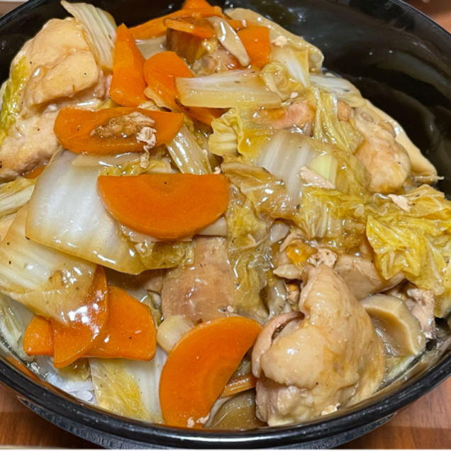 お財布にやさしい♪「にらともやしの鶏すき鍋」が節約レシピとは思えないおいしさ