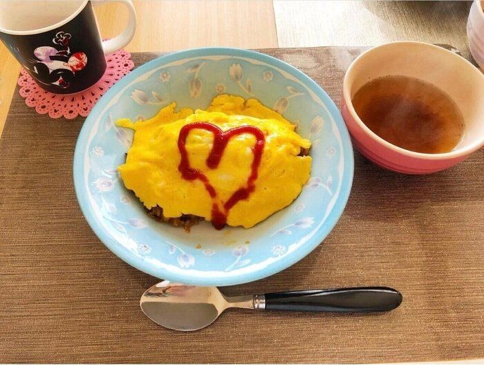 コストコのガーリックライスを食べる動画