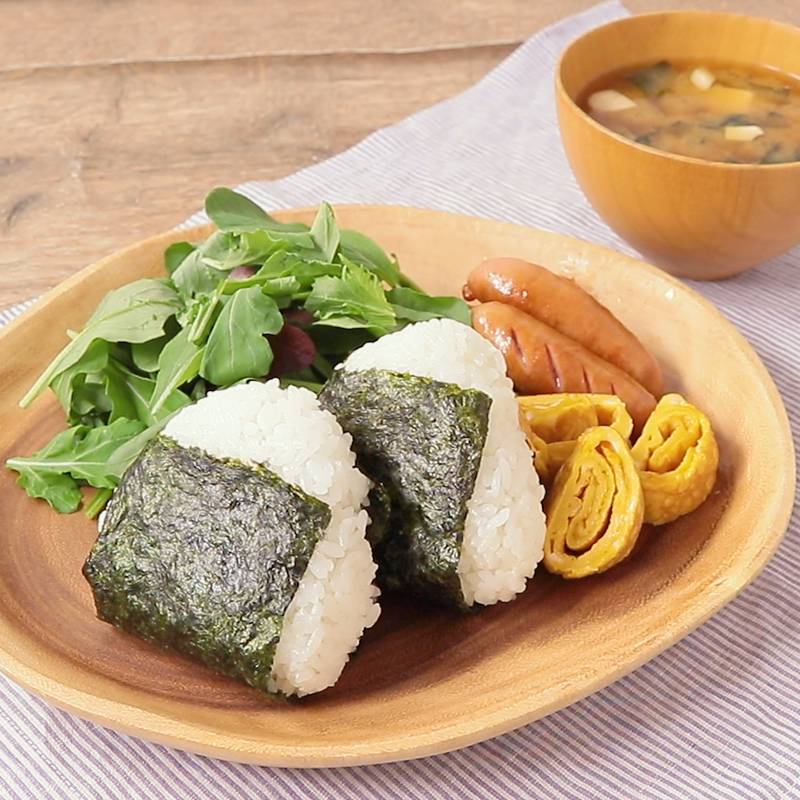 日本の朝は白いごはんとあったかいお味噌汁「和食朝ごはんのおかず」レシピ3選 - コラムWOMO