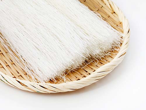 水戻し不要！フライパン1つでかんたん「春雨炒め」レシピフーディストノート