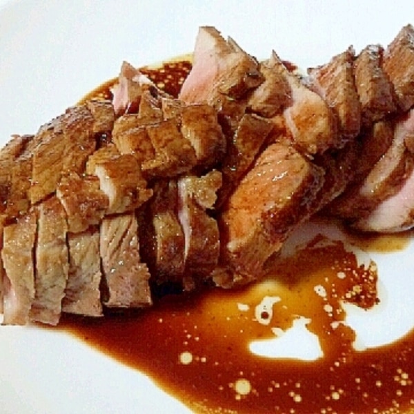 ローストポークのピーナッツバターグリーンソース