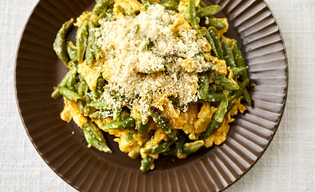 冷凍いんげんとたまごのマヨネーズ炒め