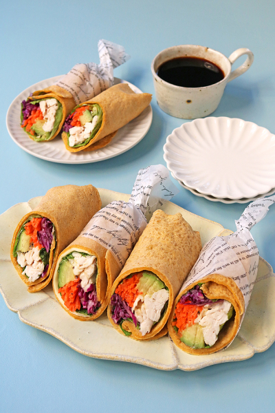 mizukudasaiさんの フラワートルティーヤでラップサンドBETTER VEGE LIFE