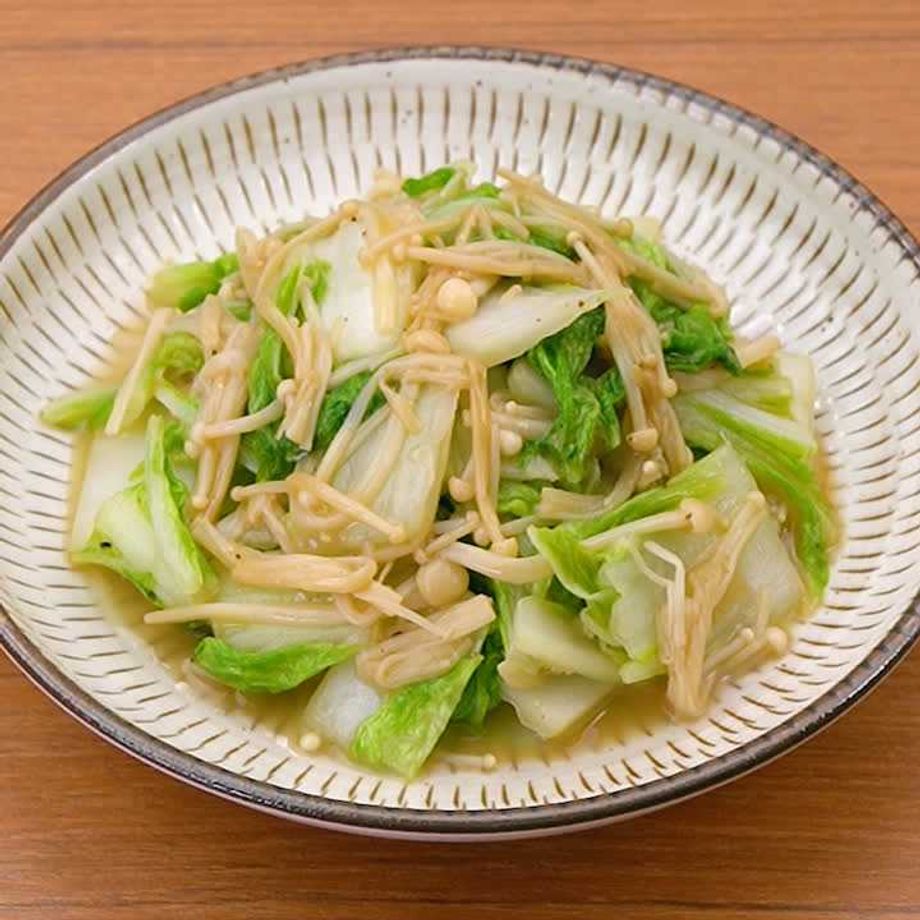 簡単！白菜えのきカニカマのレンジ塩麹蒸し by ほっこり～のクックパッド簡単おいしいみんなのレシピが392万品