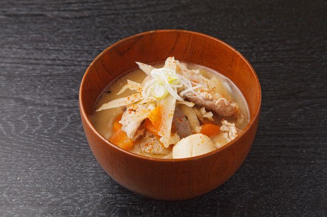 和食の汁物は4つの要素が活きている！季節の汁物とマナーを徹底解説