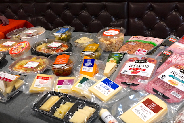 Amazon成城石井 ほたて燻製チーズ 95g成城石井紅茶・お茶ギフト 通販