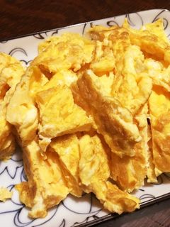 ★手巻き寿司に♪甘い卵焼き★