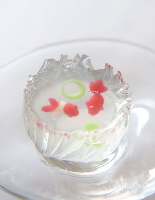 初夏の手土産にぴったり！ひんやり美味しい透明感のある上品な和スイーツ - ippin イッピン