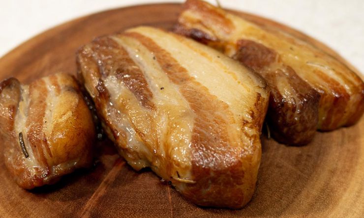 ベーコン作り方自家製！簡単に本格ベーコンのレシピ