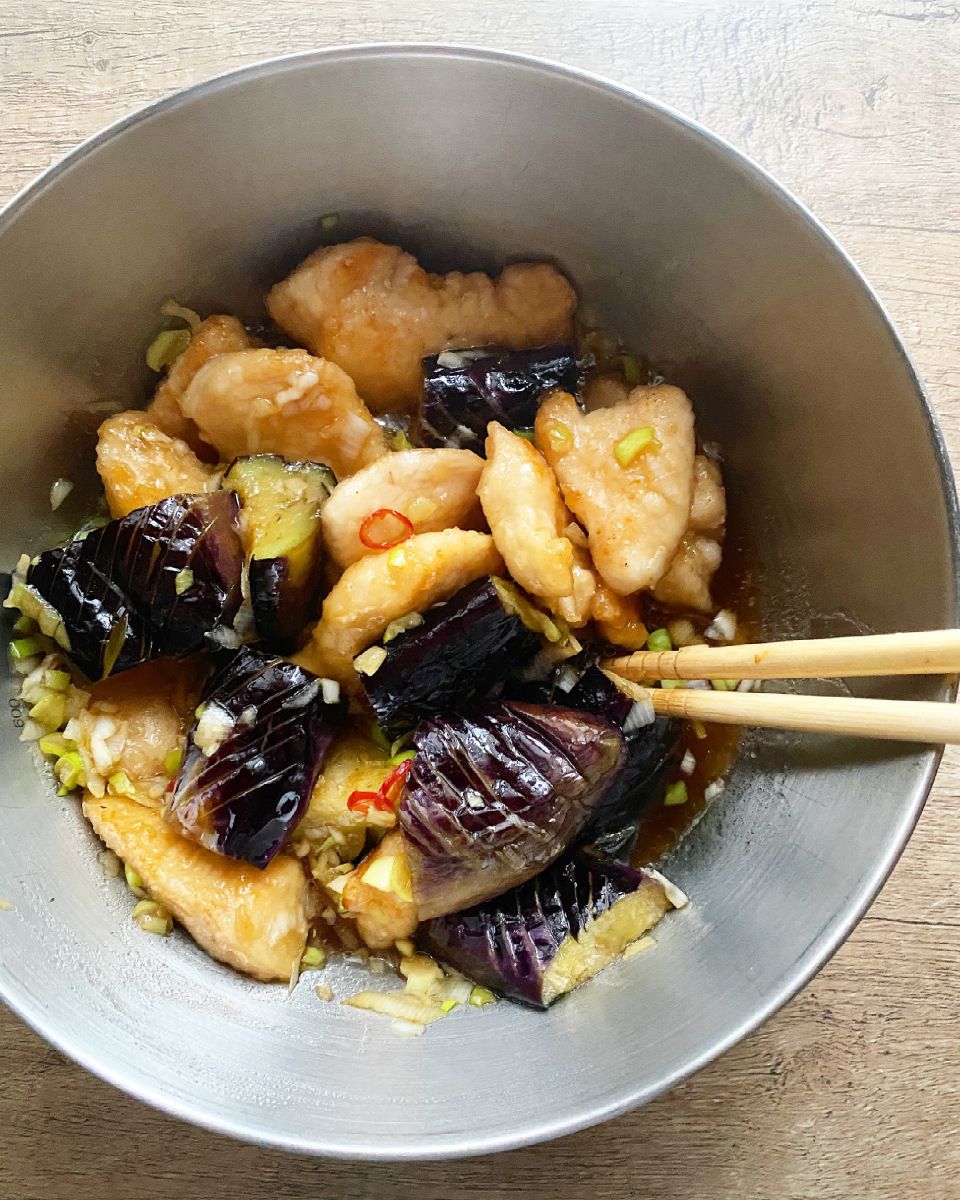 味つけさっぱり！鶏肉となすの南蛮漬けマックスバリュ東海 静岡、神奈川、山梨、愛知、三重、岐阜、滋賀の食品スーパ