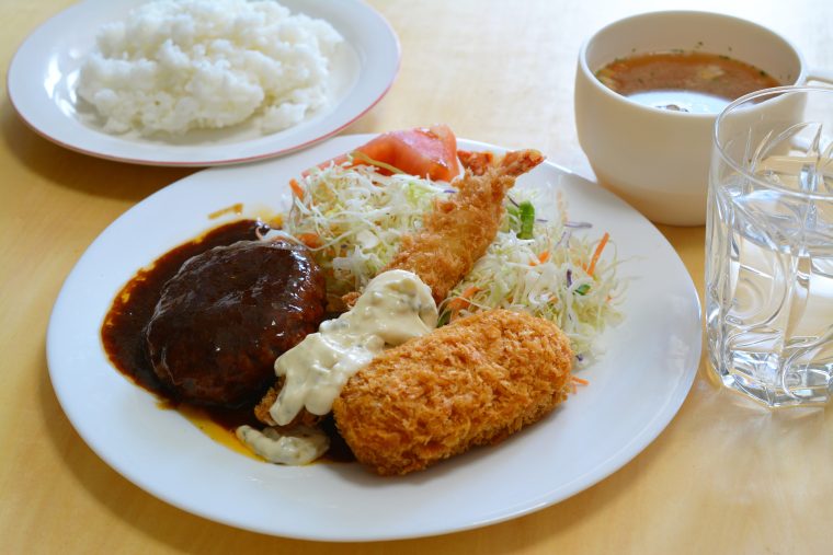 レストラン岬のきのこハンバーグの無料の写真素材 - ID.85799フリー素材 ぱくたそ