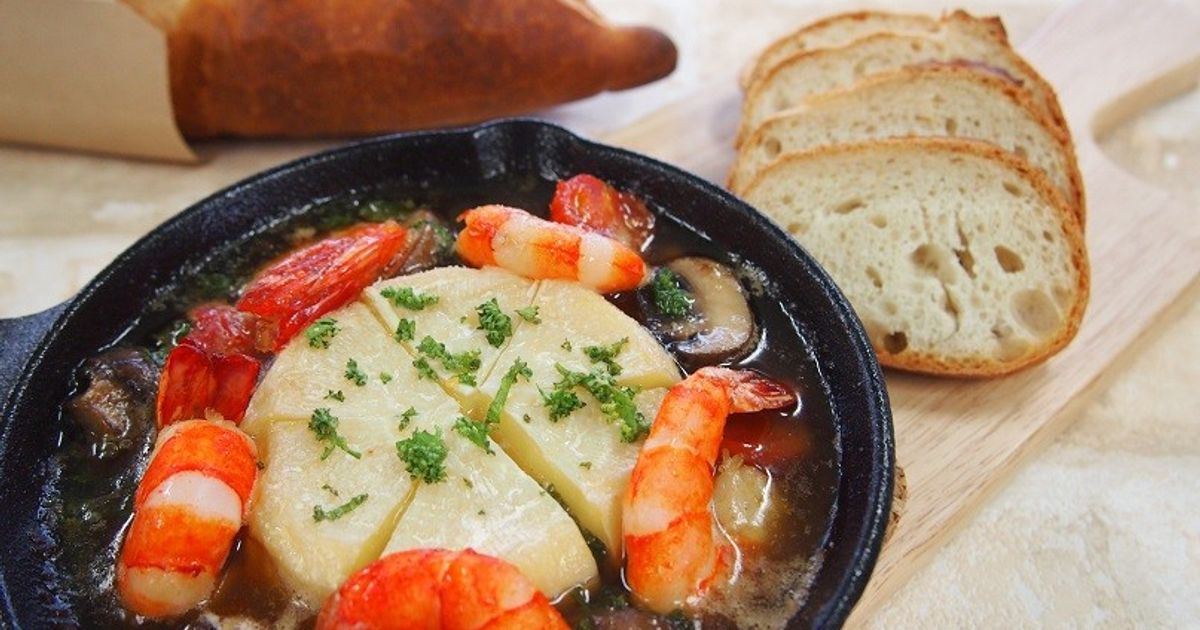 とろける美味しさカマンベールアヒージョ