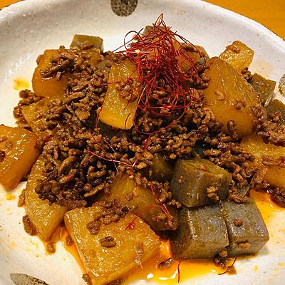 大根と厚揚げこんにゃく竹輪の煮物