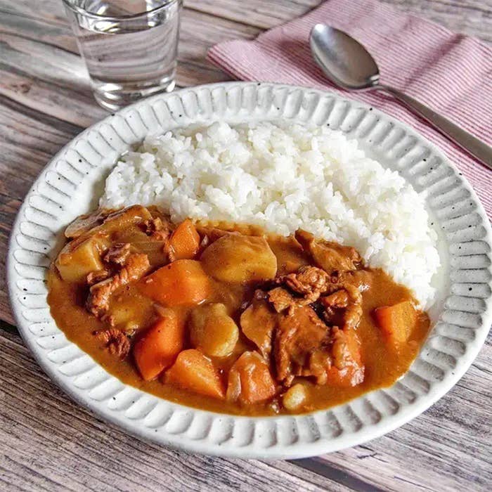 盛り付けアイデアはインスタから！フォトジェニックなカレーライスおうちごはん