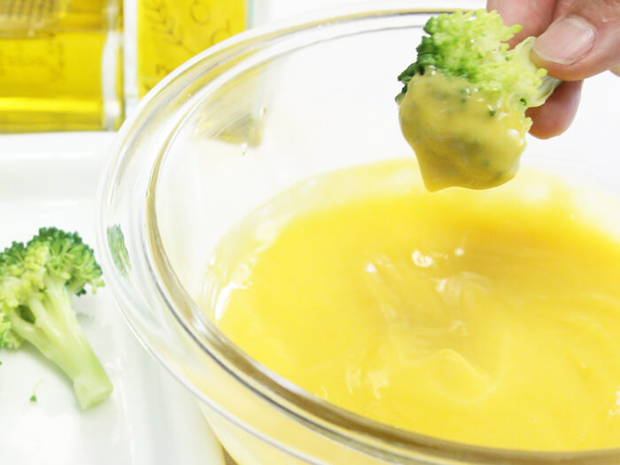 楽天市場ふるさと納税 オリーブオイルを使ったタズミのマヨネーズ 10本タズミの卵 卵黄 大容量 栄養満点 調味料 お料理 安心 安全 健康玉子 サラダ ディップ ポテトサラダ 常温保存 014AB02N. : 兵庫県市川町