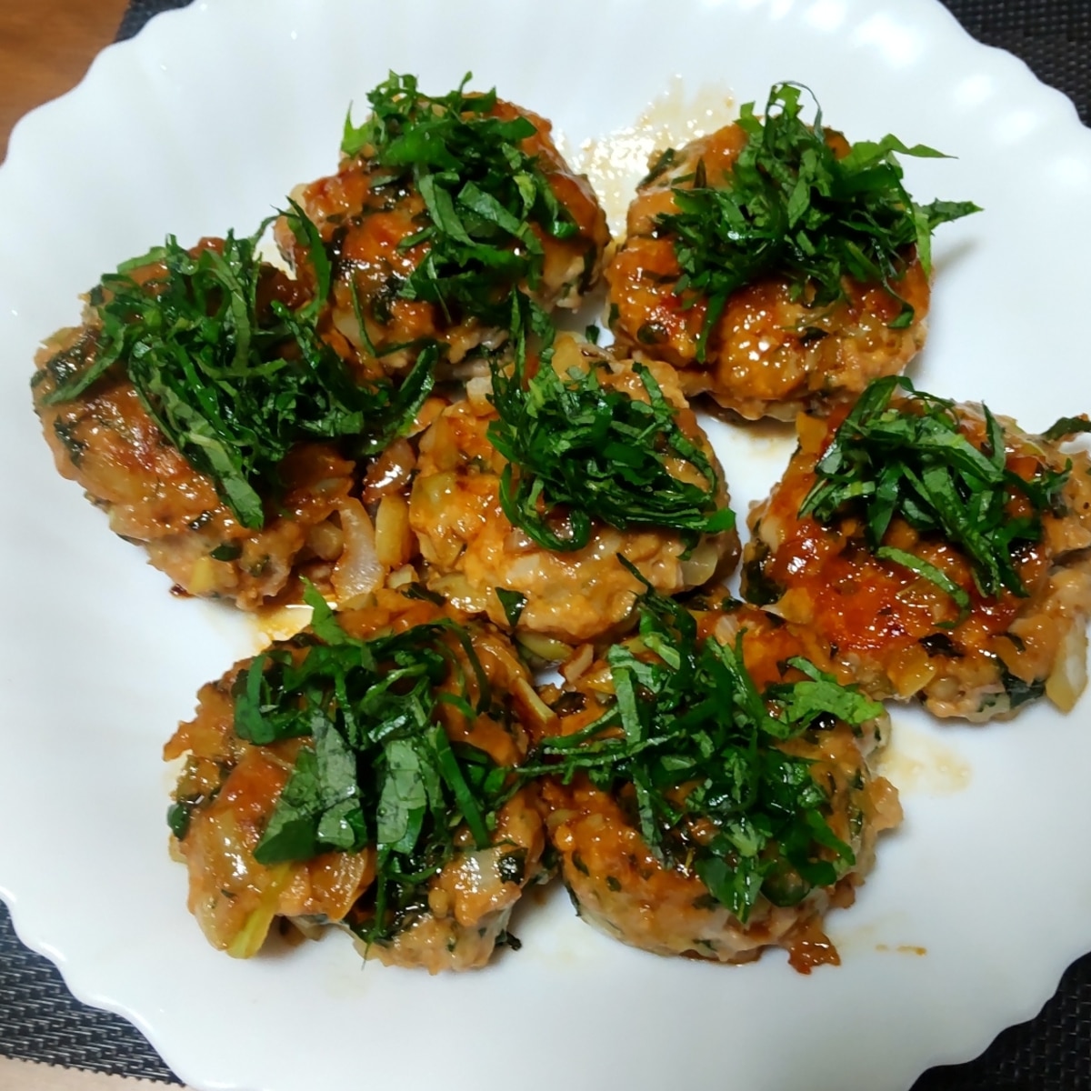 豆腐でふんわり豚つくねの大葉巻き