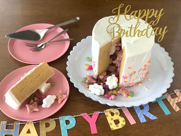 デコレーションケーキ