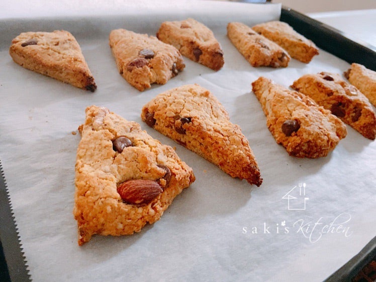 フライパンで簡単♪オートミールおからスコーン風