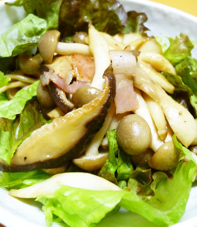 あっさりさっぱり♪ きのこのホットマスタードサラダ
