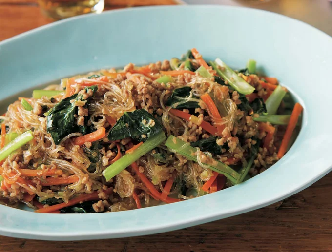 豚ひき肉と小松菜のチャプチェ風