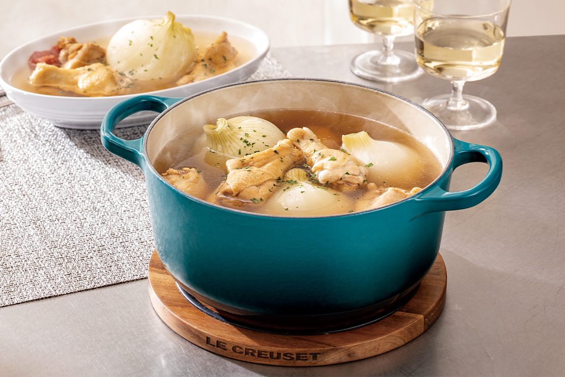 ル・クルーゼ公式 きのこともち麦のチキンスープ