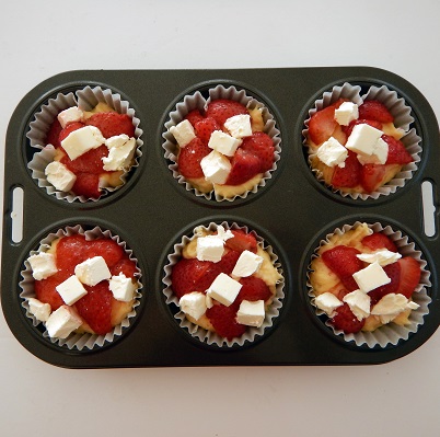 いちごミルクレアチーズケーキ のレシピフィラデルフィアクリームチーズ