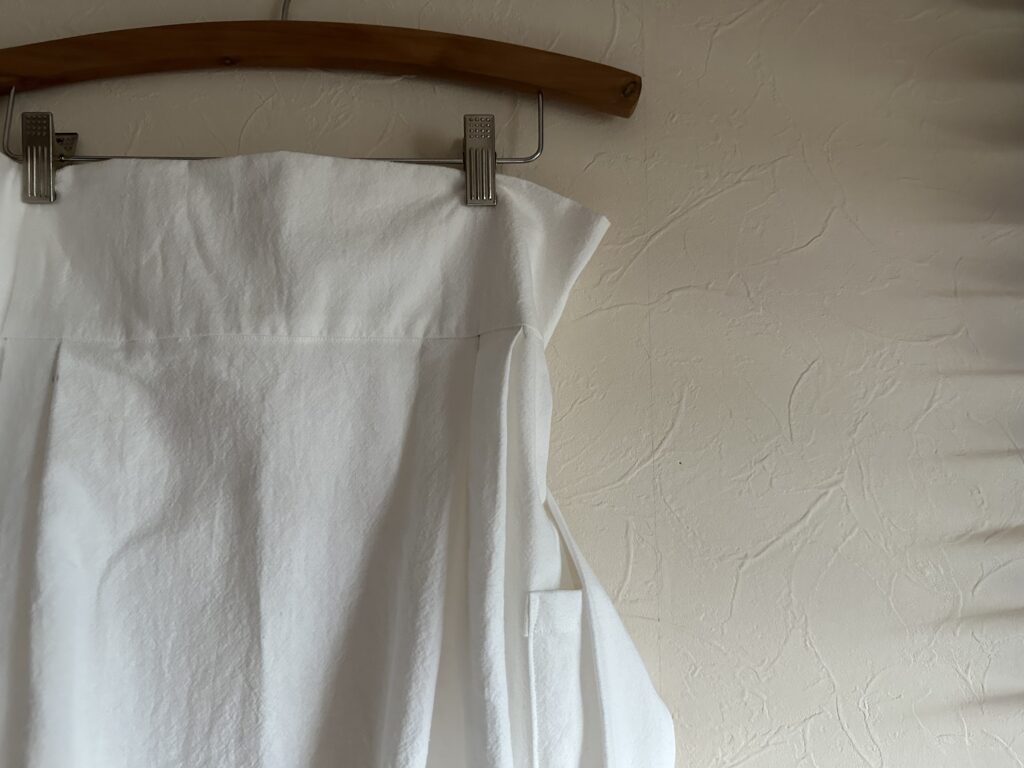 ギャルソンエプロン 膝丈 の作り方北欧風の柄がおしゃれ！ぬくもり