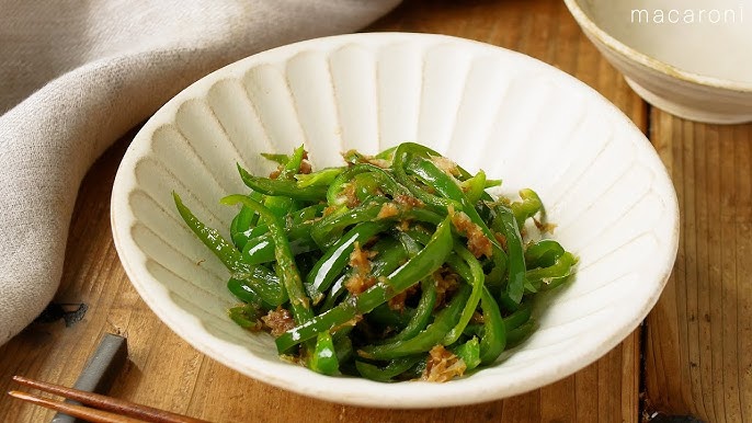 地味でも栄養満点！ピーマンとひじきの梅おかか和え