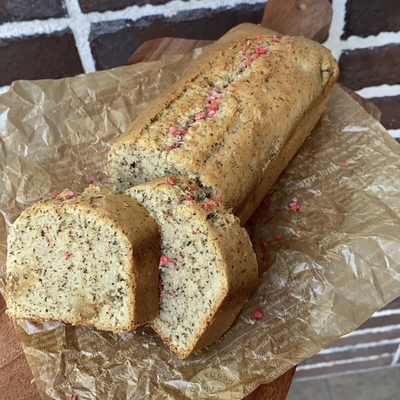紅茶とプルーンとくるみのパウンドケーキ